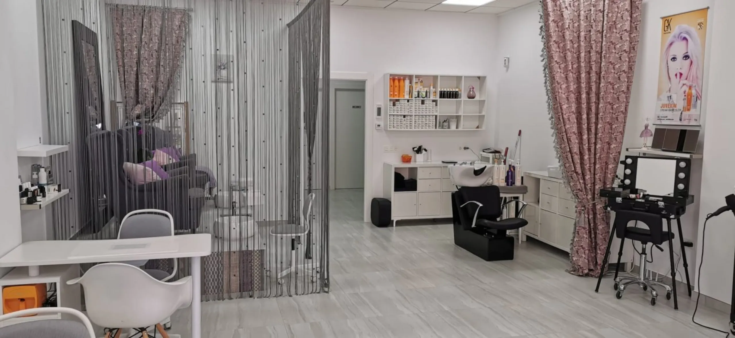 COMMERCIAL PREMISES IN LA ZENIA