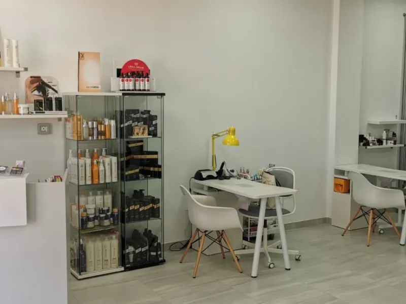 COMMERCIAL PREMISES IN LA ZENIA