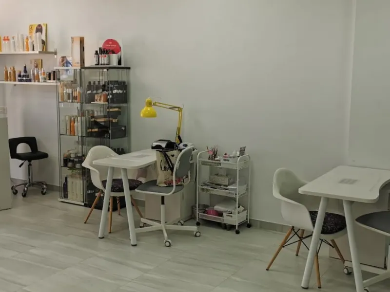 COMMERCIAL PREMISES IN LA ZENIA