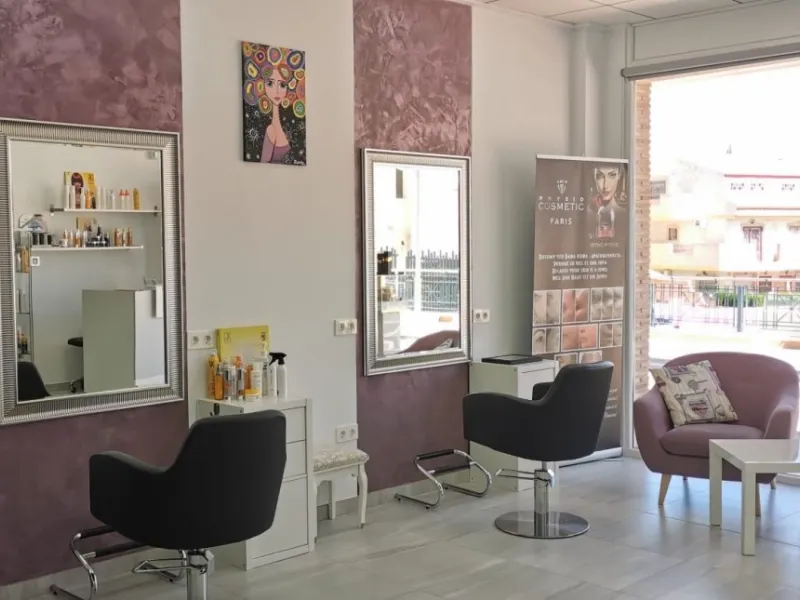 COMMERCIAL PREMISES IN LA ZENIA