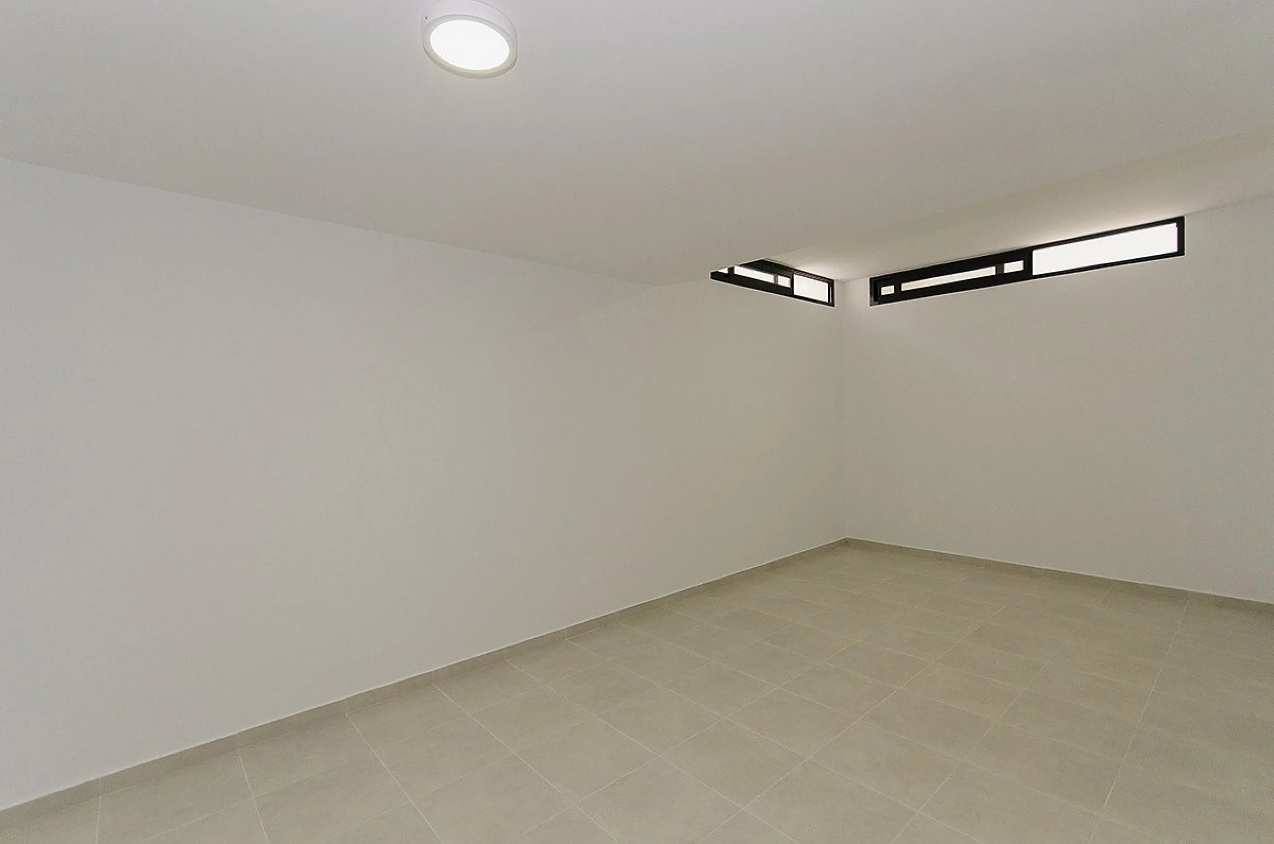 NEW BUILT VILLA IN PLAYA HONDA