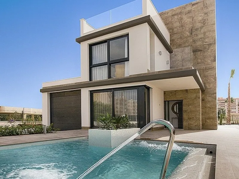 NEW BUILT VILLA IN PLAYA HONDA