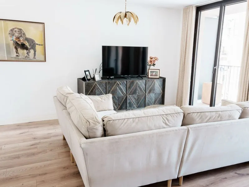 Bright and Spacious Duplex Apartment in Central Barcelona