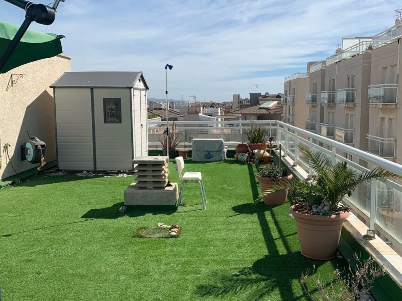 Apartamento luminoso con vistas al mar en El Mas Mel, Calafell
