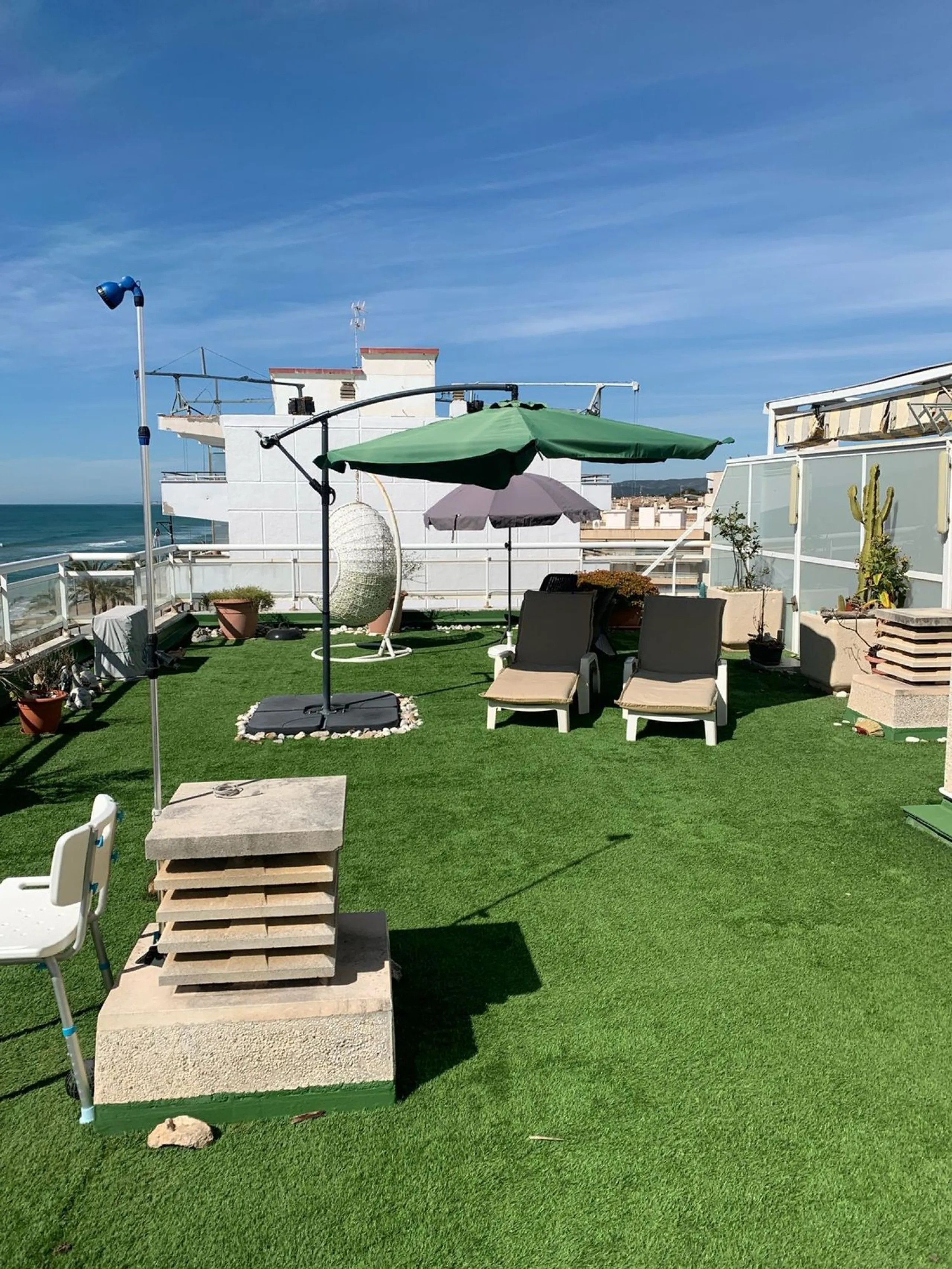 Apartamento luminoso con vistas al mar en El Mas Mel, Calafell