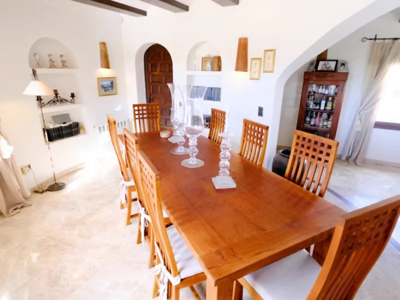 LUXURY HOUSE IN BENISSA