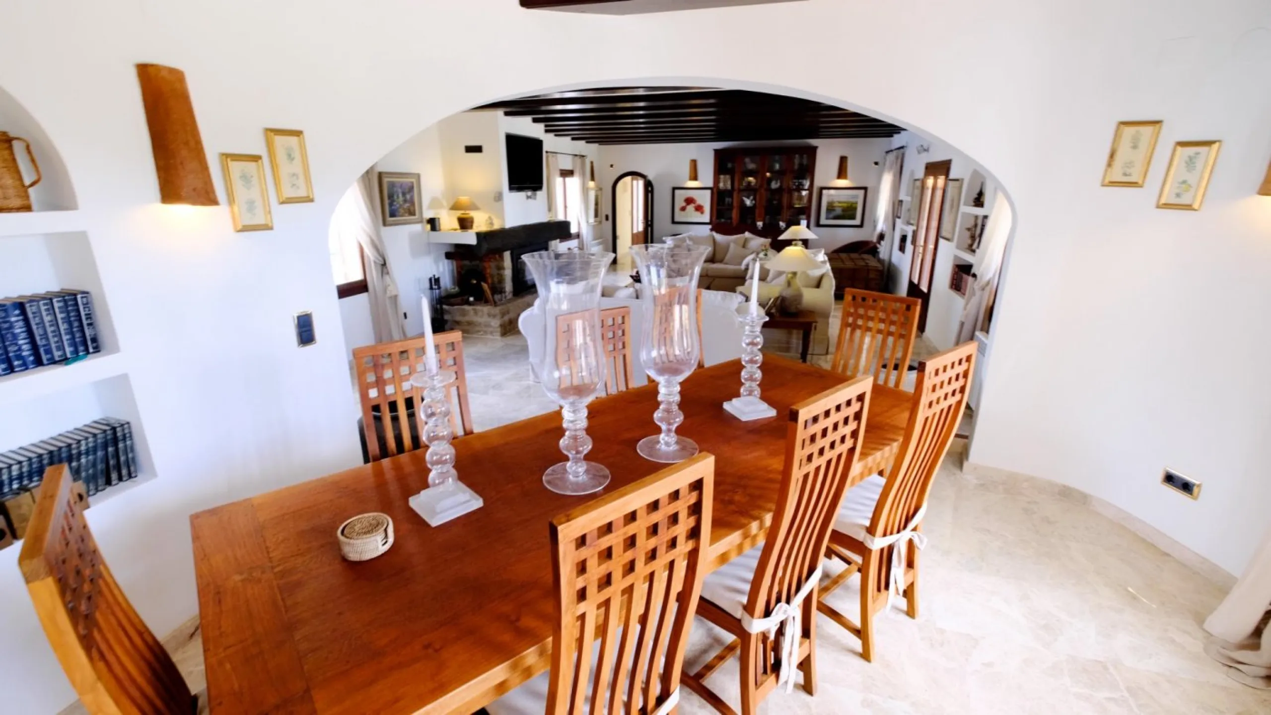 LUXURY HOUSE IN BENISSA