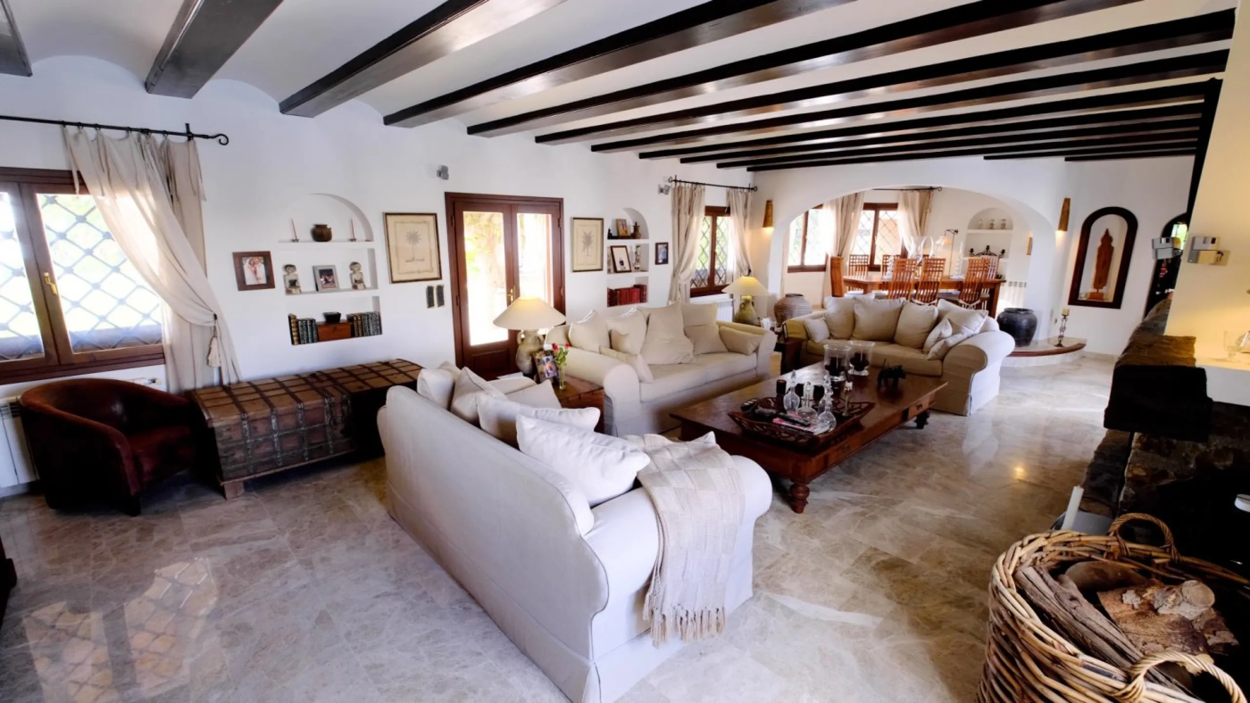 LUXURY HOUSE IN BENISSA