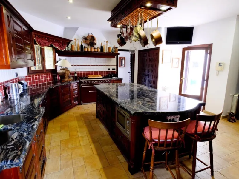 LUXURY HOUSE IN BENISSA