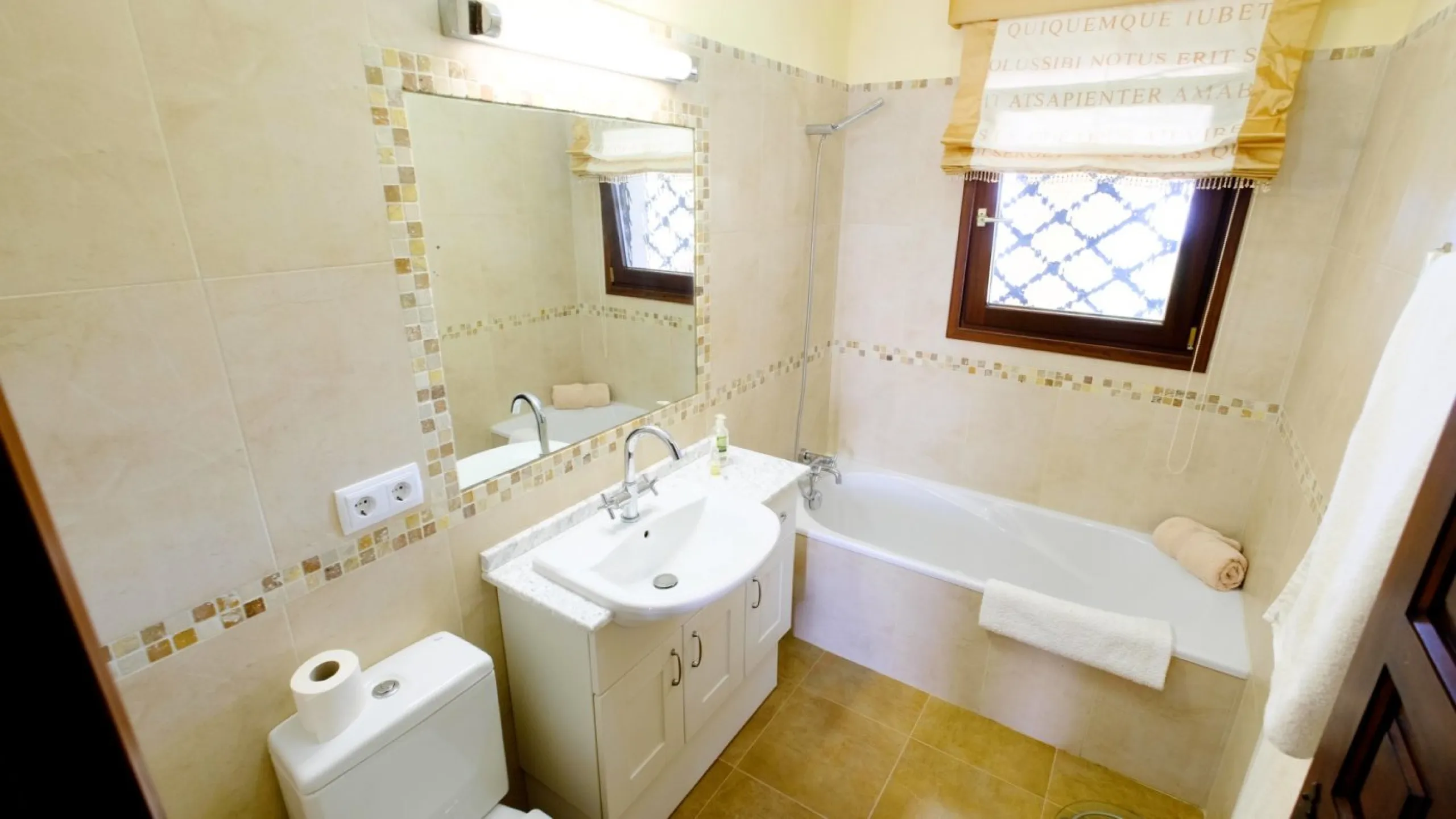 LUXURY HOUSE IN BENISSA
