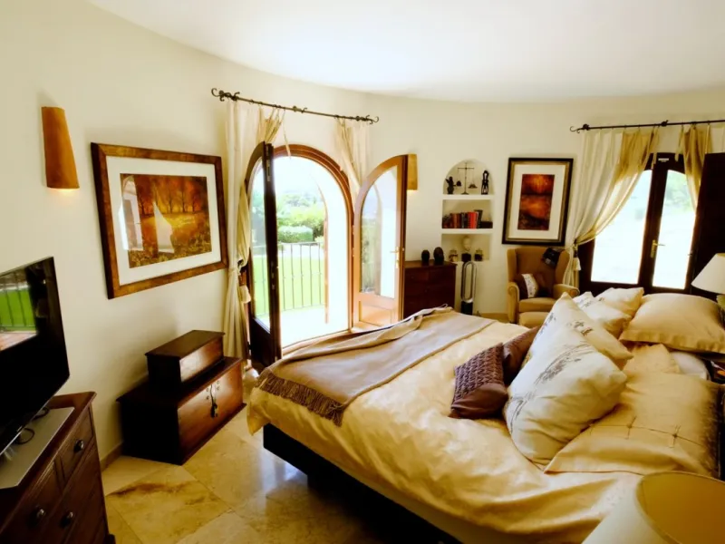 LUXURY HOUSE IN BENISSA