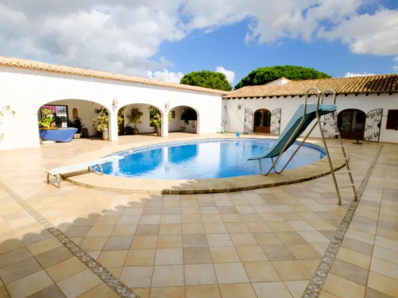 LUXURY HOUSE IN BENISSA