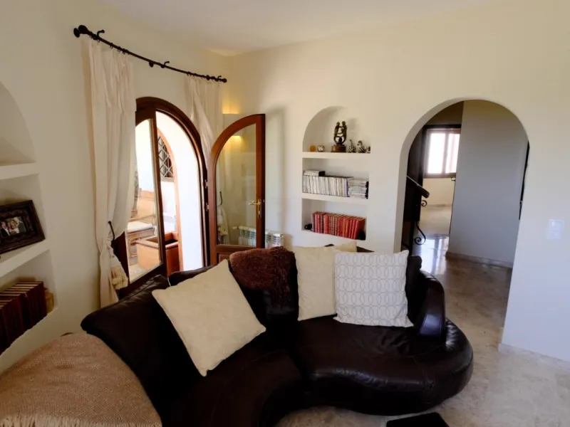 LUXURY HOUSE IN BENISSA