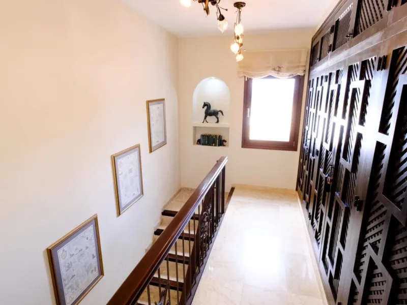LUXURY HOUSE IN BENISSA