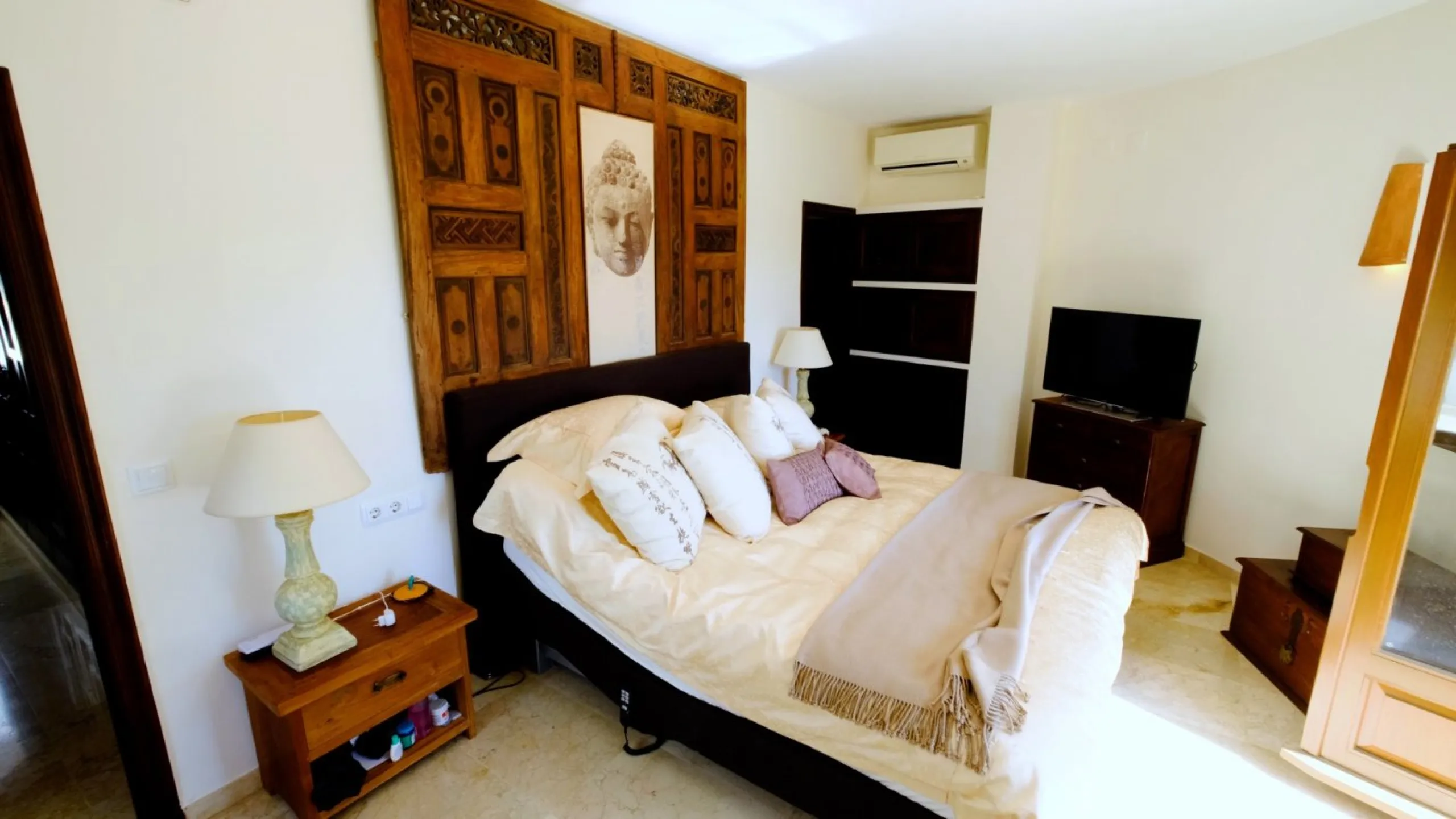 LUXURY HOUSE IN BENISSA