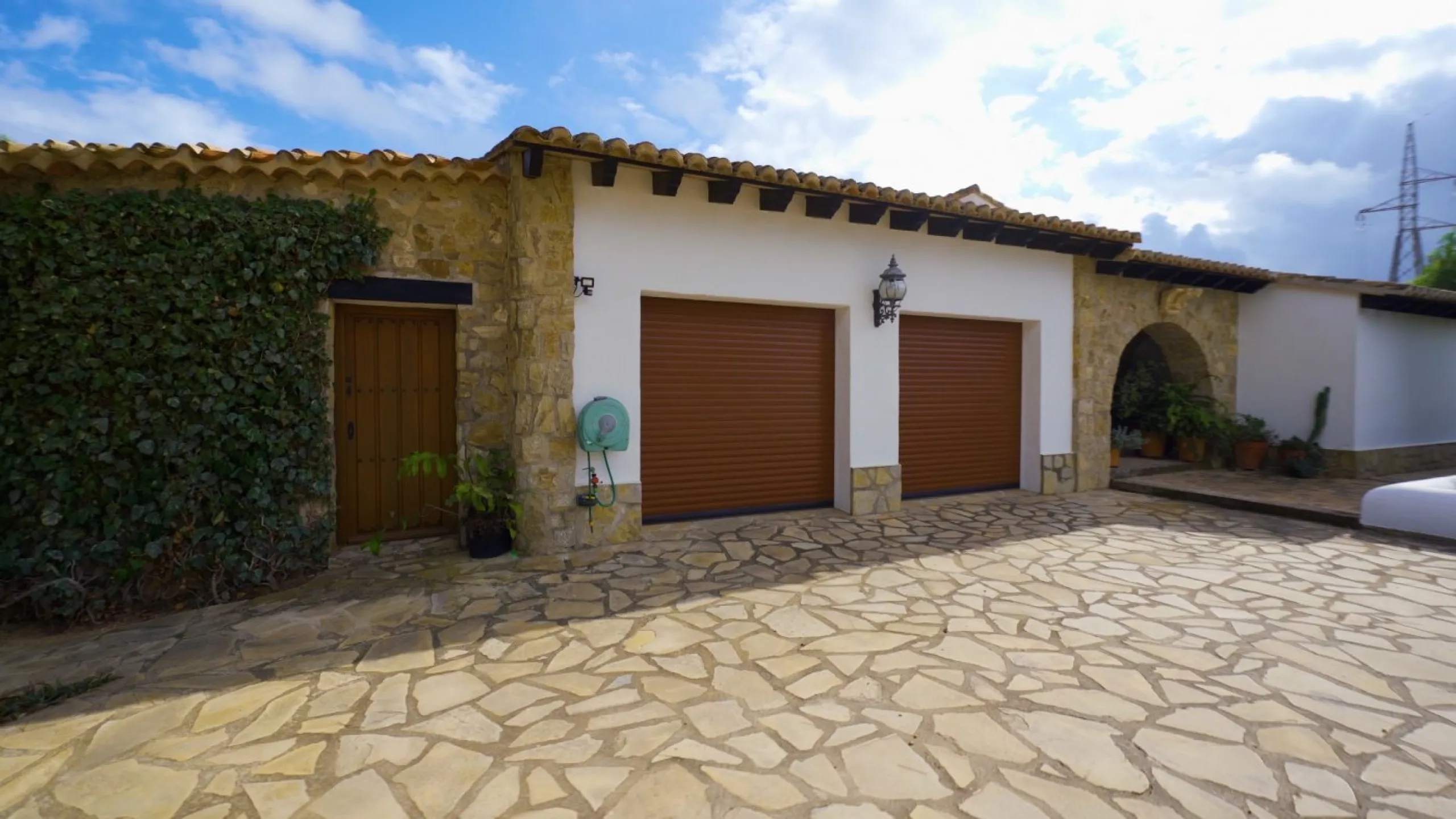 LUXURY HOUSE IN BENISSA