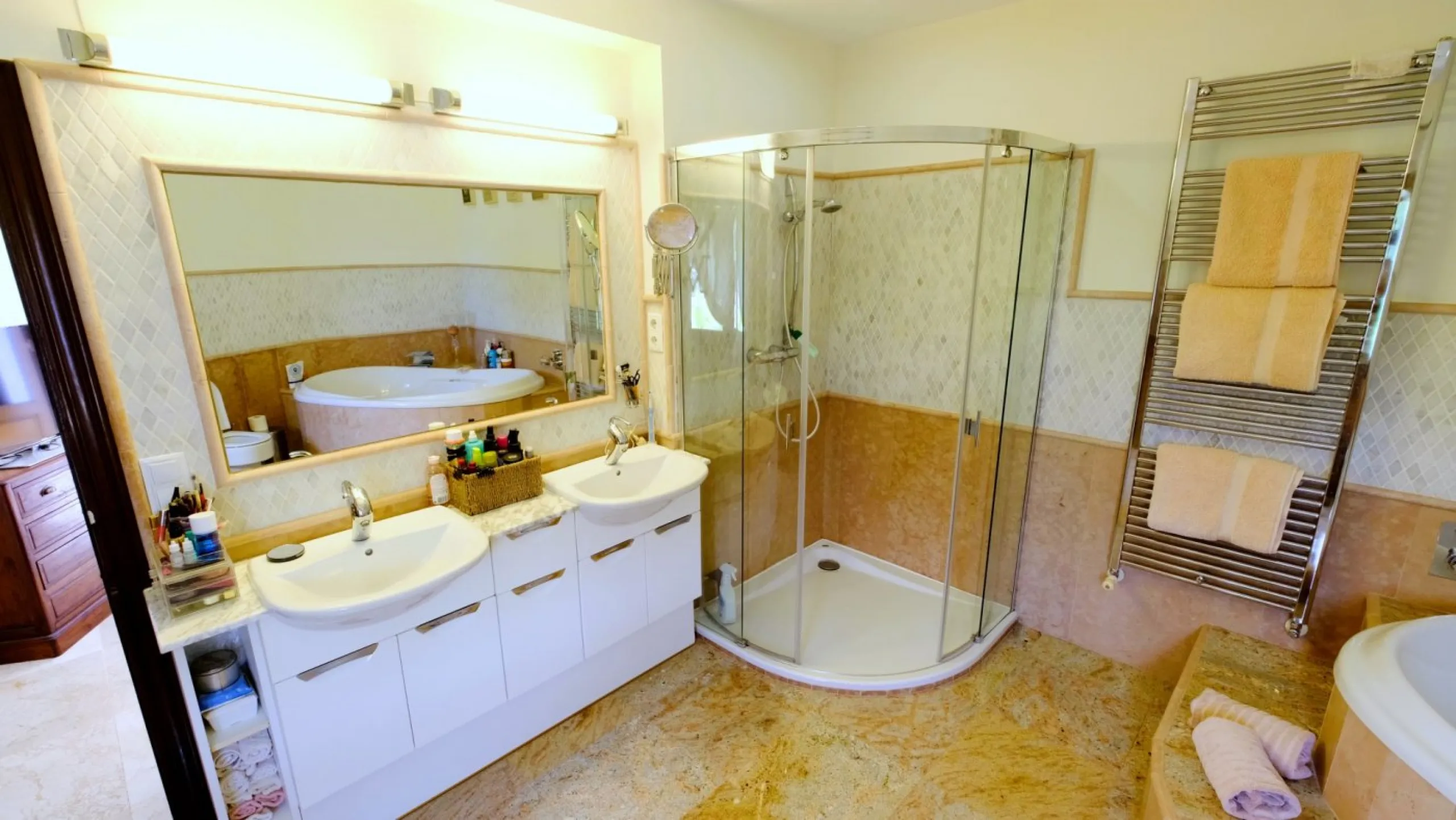 LUXURY HOUSE IN BENISSA