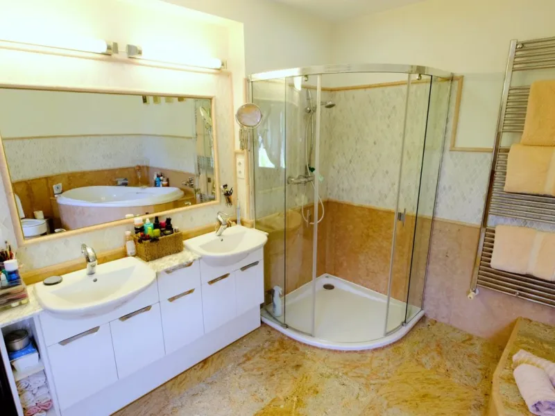 LUXURY HOUSE IN BENISSA