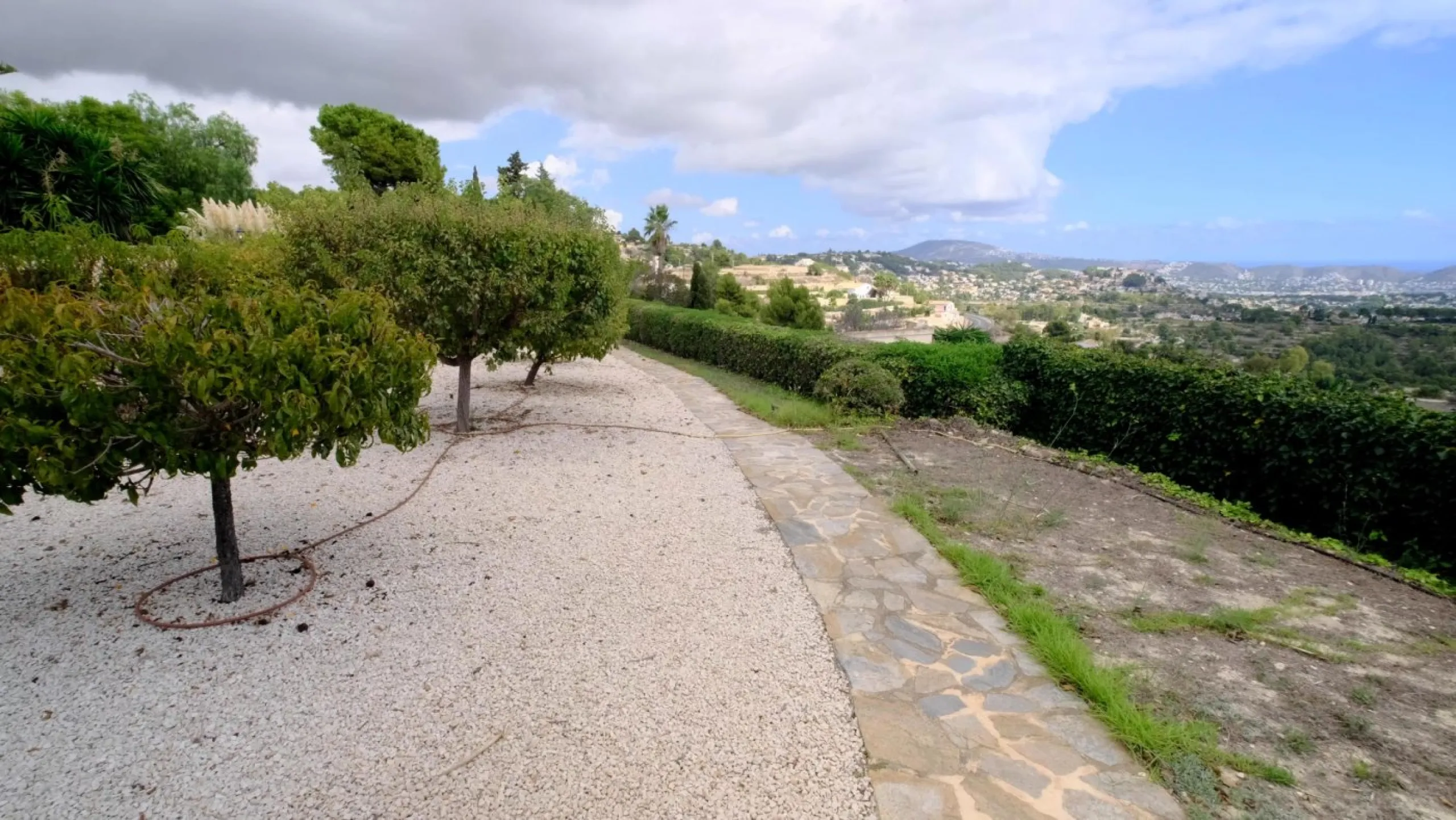 LUXURY HOUSE IN BENISSA