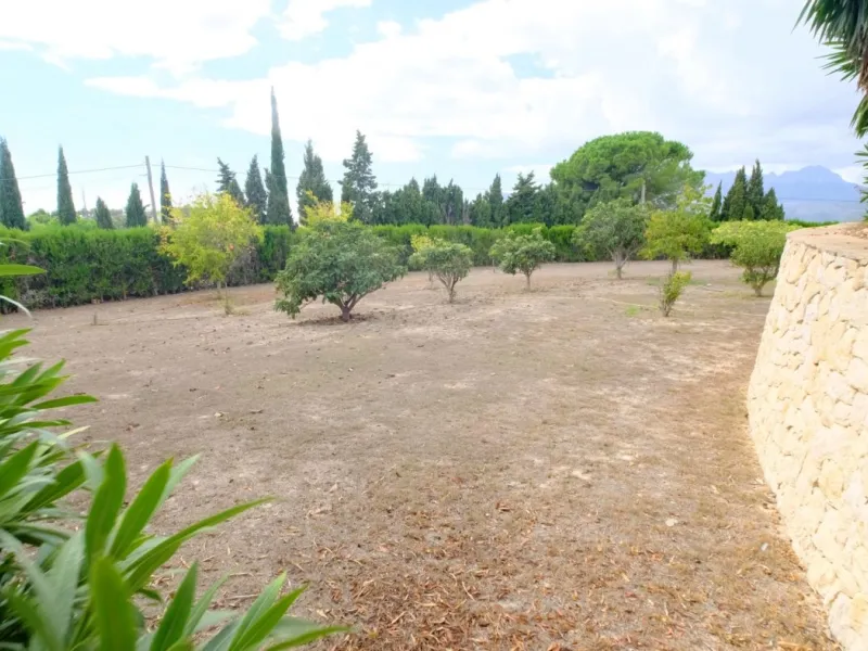 LUXURY HOUSE IN BENISSA