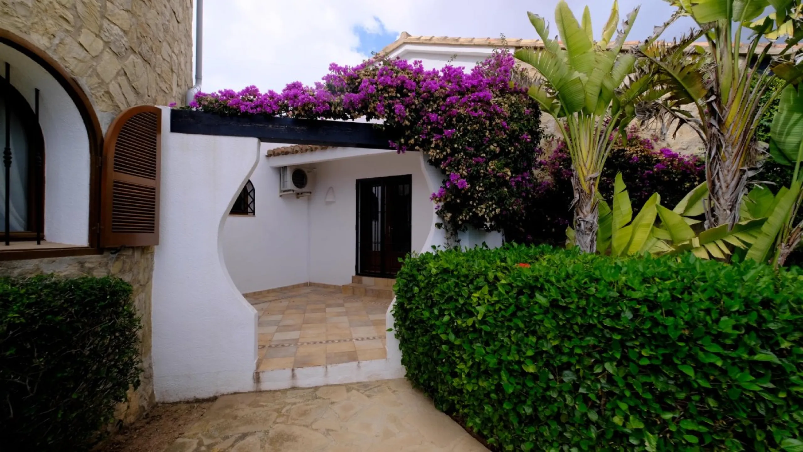 LUXURY HOUSE IN BENISSA