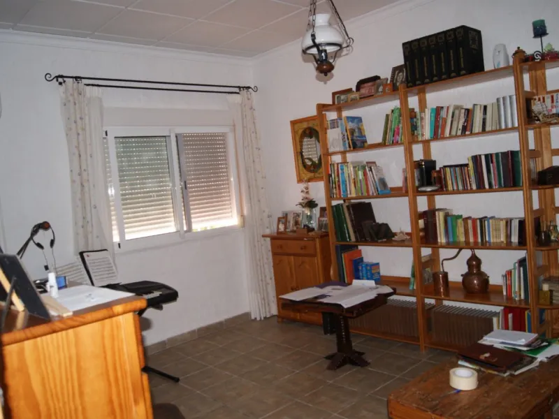 CASA EN LA MONTAÑA EN FINESTRAT