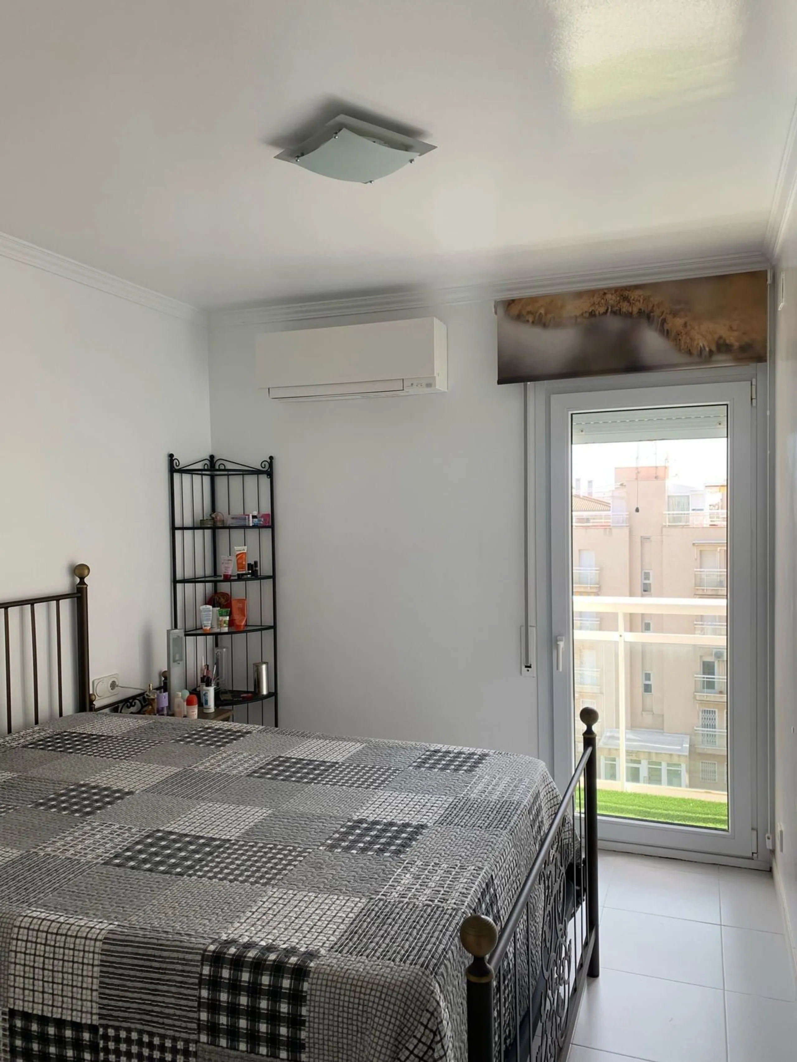 Apartamento luminoso con vistas al mar en El Mas Mel, Calafell