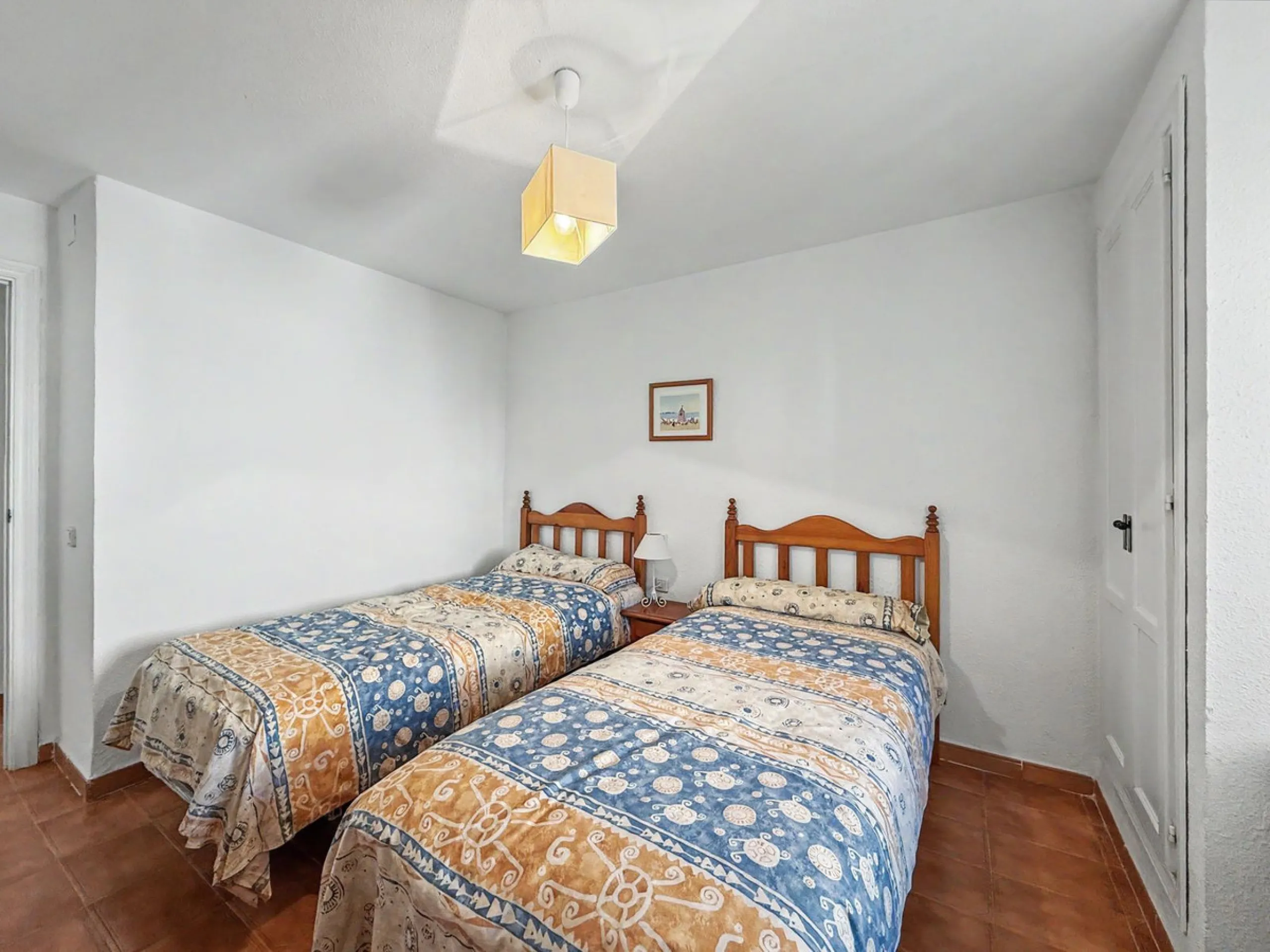 Strandnahes Reihenhaus in Casares Costa | Tourismuslizenz inklusive