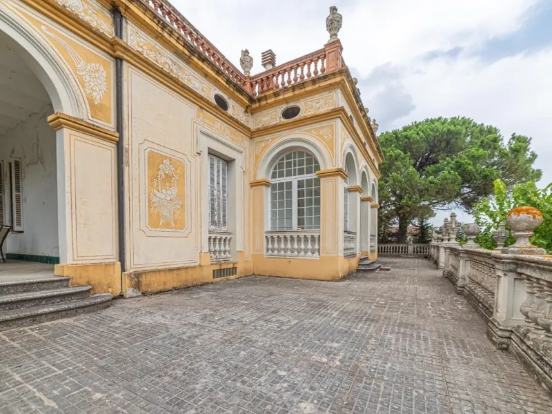 Exclusive historic villa in Caldes de Malavella, Girona, Costa Brava