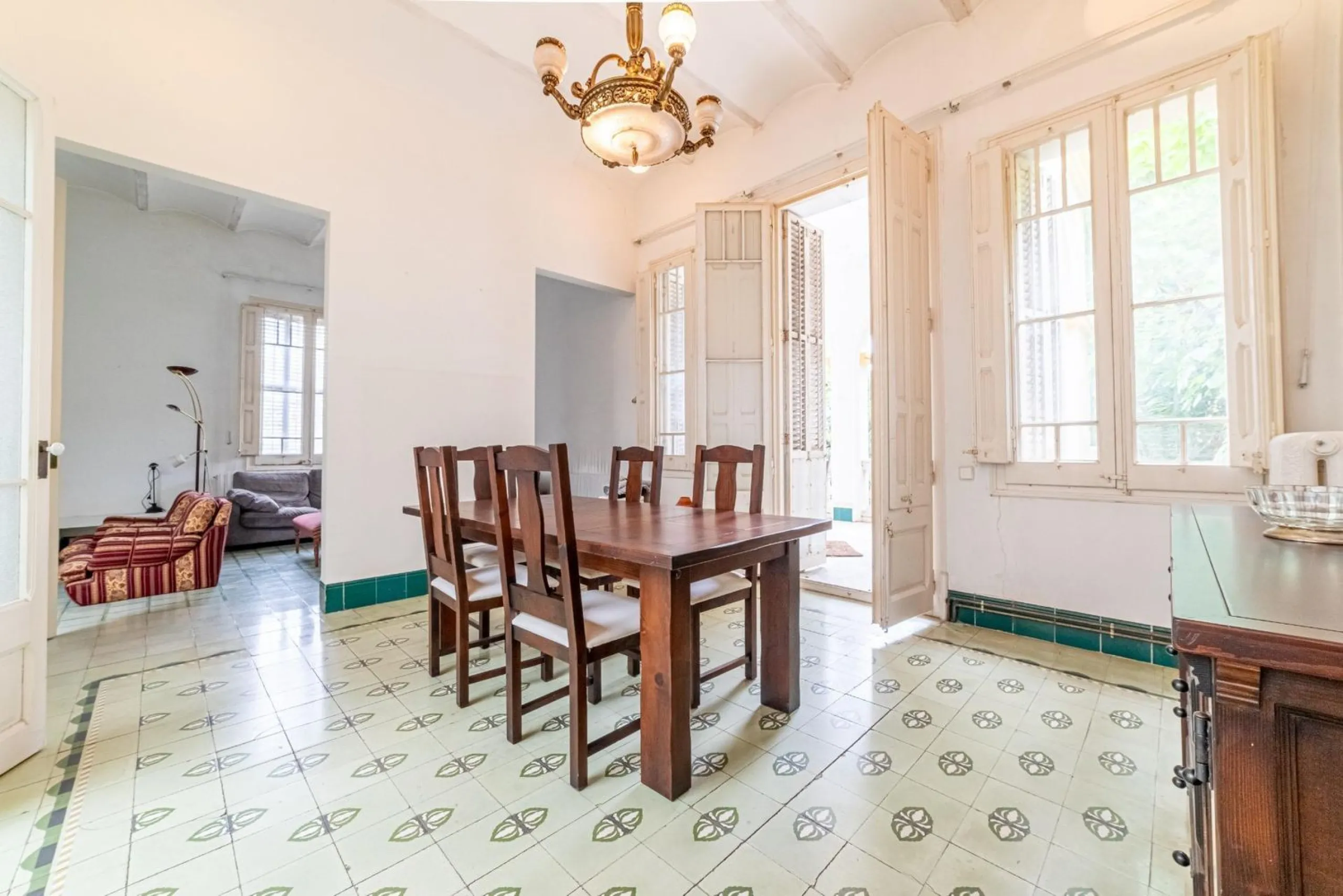 Exclusive historic villa in Caldes de Malavella, Girona, Costa Brava