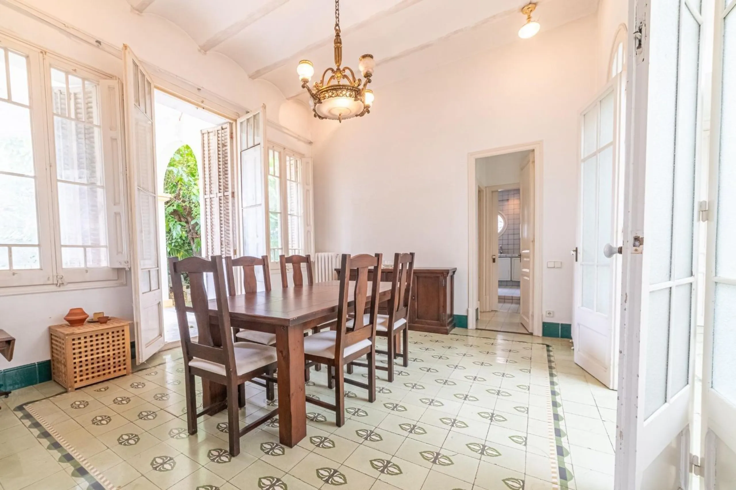Exclusive historic villa in Caldes de Malavella, Girona, Costa Brava