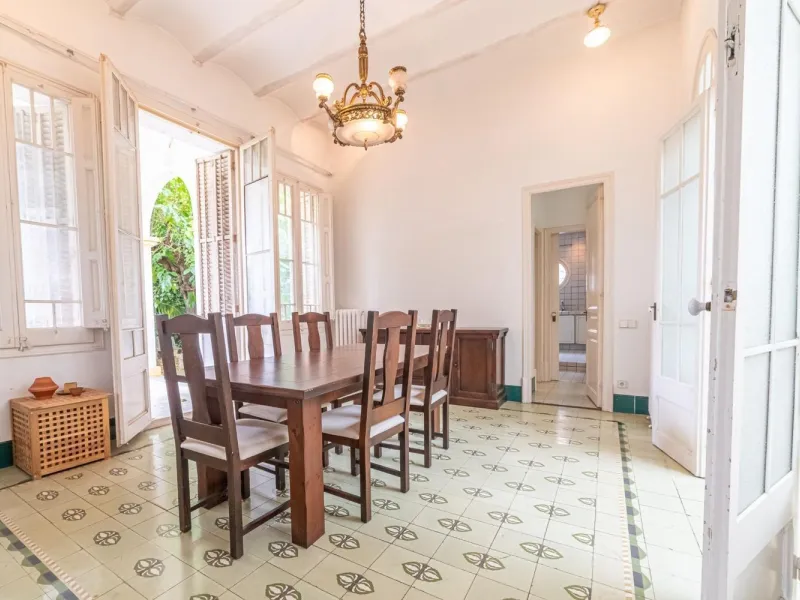 Exclusive historic villa in Caldes de Malavella, Girona, Costa Brava