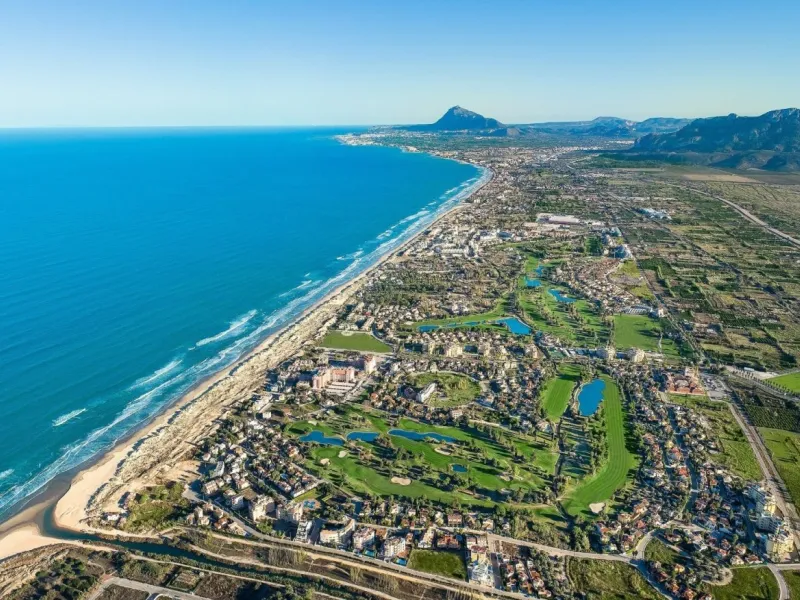 Villa exclusiva en primera línea de la Playa de Rabdells de Oliva