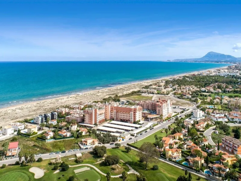 Villa exclusiva en primera línea de la Playa de Rabdells de Oliva