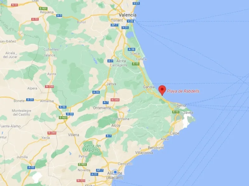 Villa exclusiva en primera línea de la Playa de Rabdells de Oliva