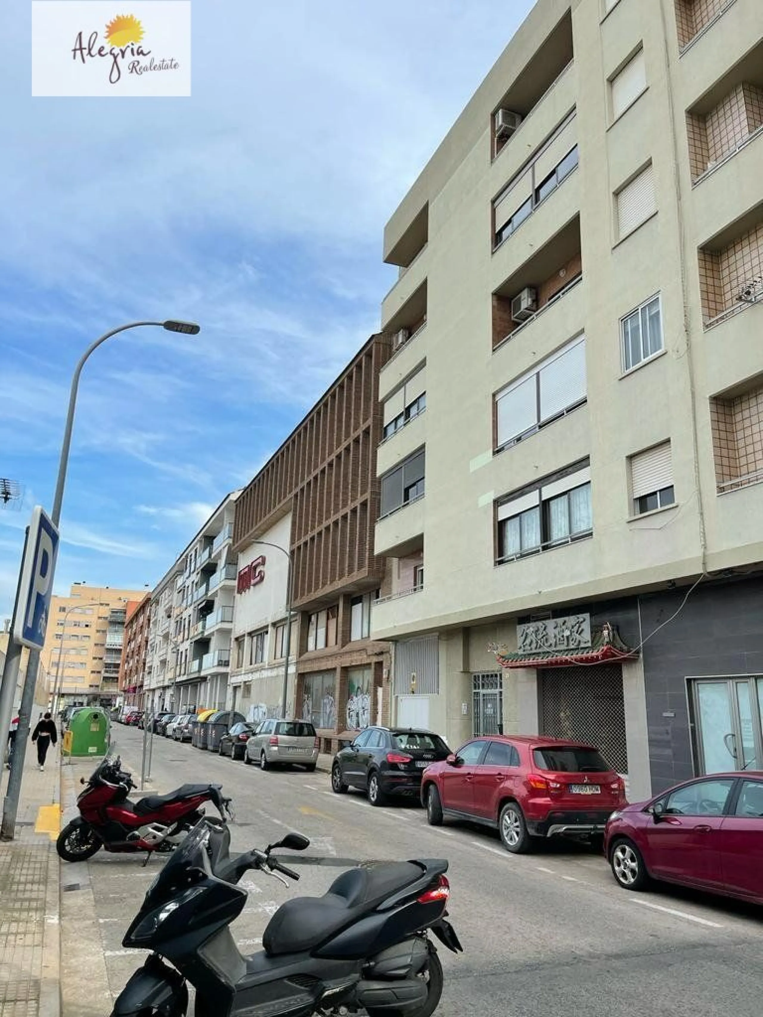 Building for sale with project to rehabilitate in Gandia