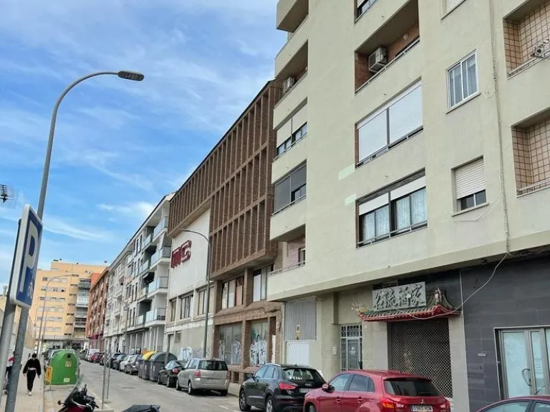 Building for sale with project to rehabilitate in Gandia
