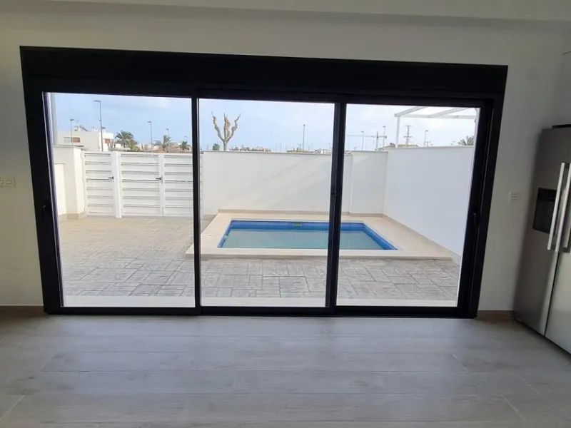 NEW BUILD VILLAS IN ORIHUELA COSTA