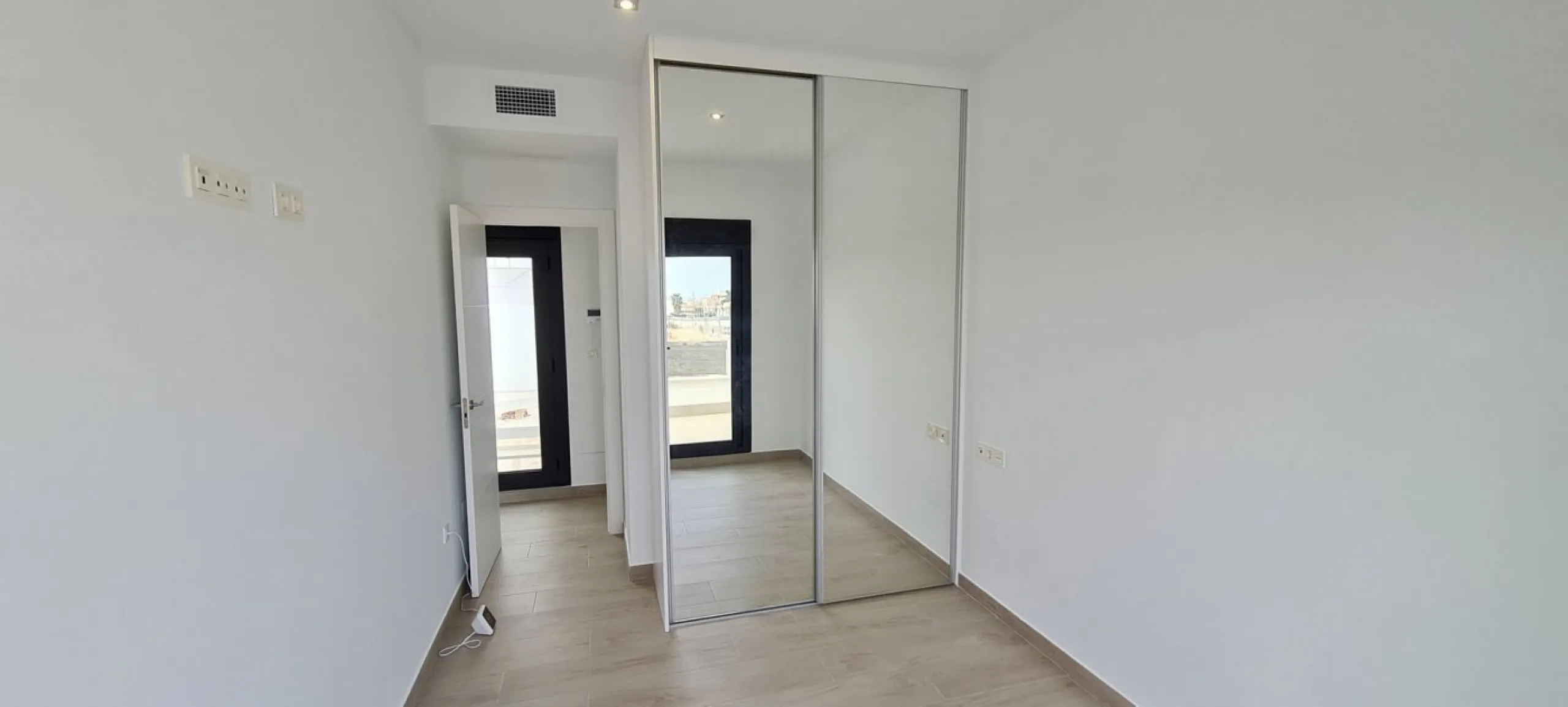 NEW BUILD VILLAS IN ORIHUELA COSTA