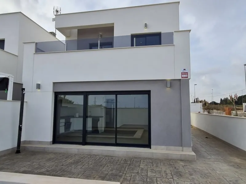 NEW BUILD VILLAS IN ORIHUELA COSTA