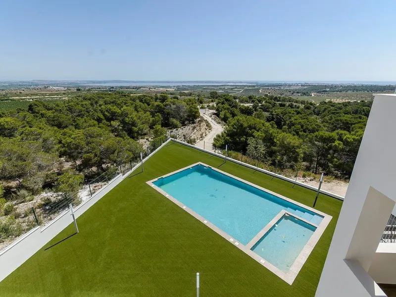 BUNGALOWS DE NUEVA CONSTRUCCIÓN EN SAN MIGUEL DE SALINAS