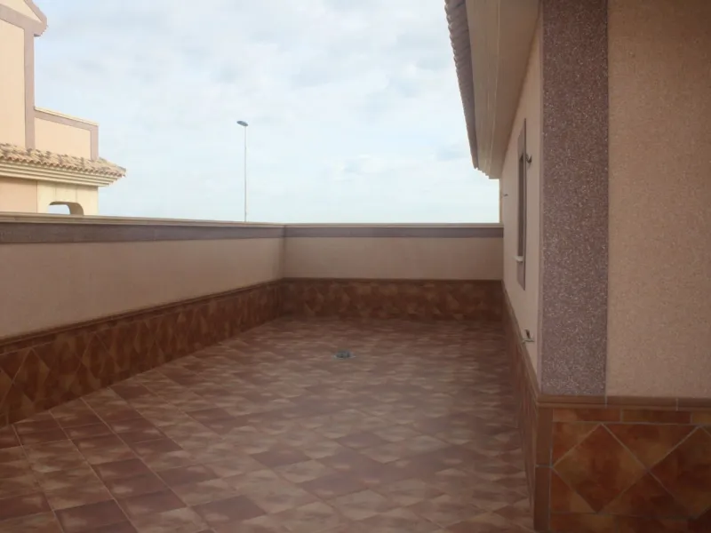 BEAUTIFUL TOWNHOUSE IN LOS ALTOS, TORREVIEJA