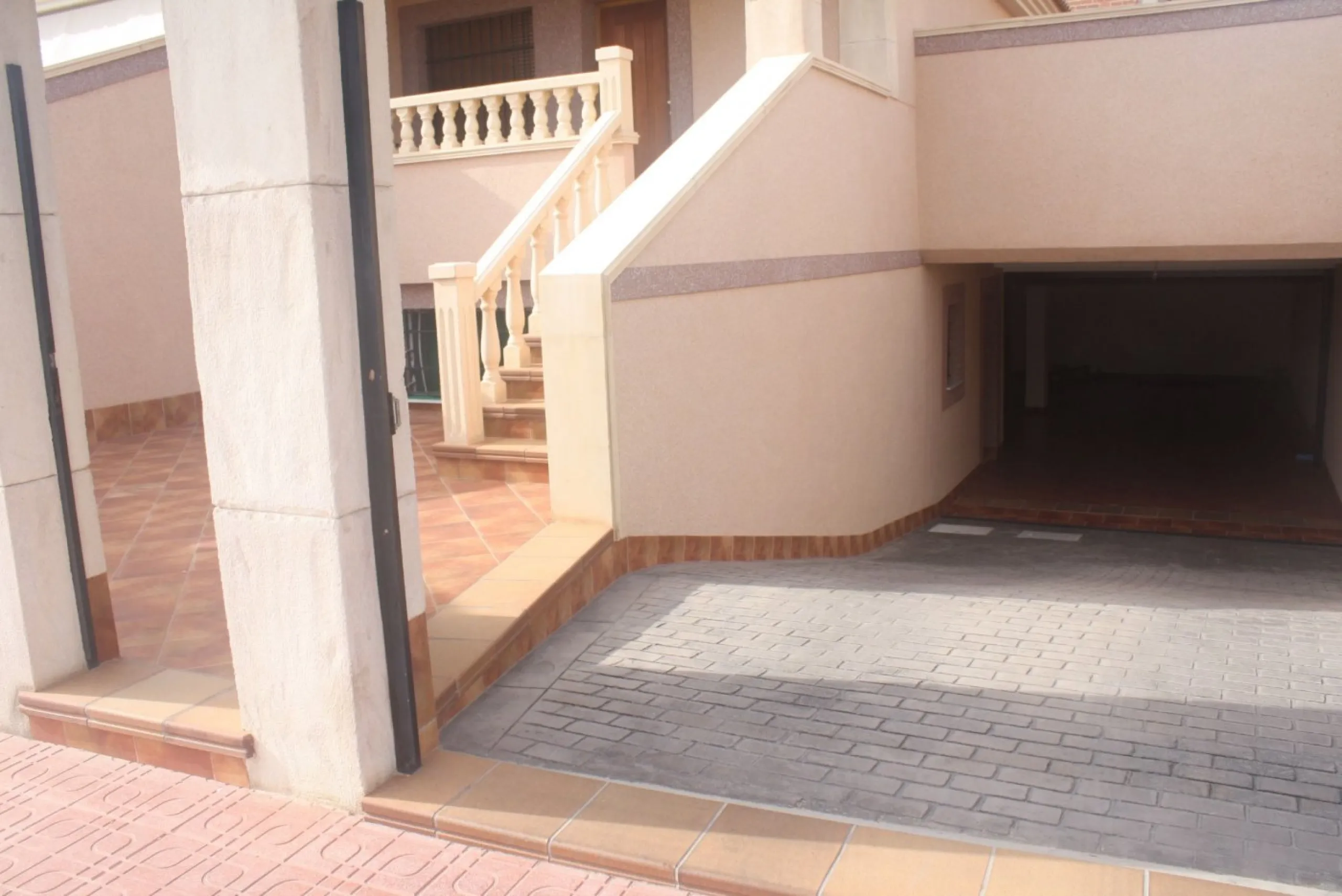BEAUTIFUL TOWNHOUSE IN LOS ALTOS, TORREVIEJA
