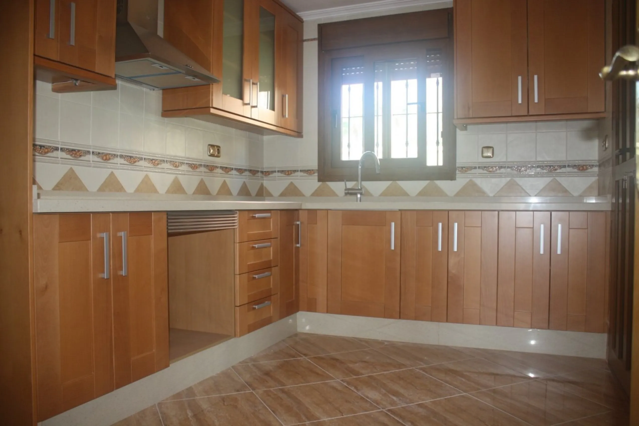 BEAUTIFUL VILLA IN LOS ALTOS, TORREVIEJA