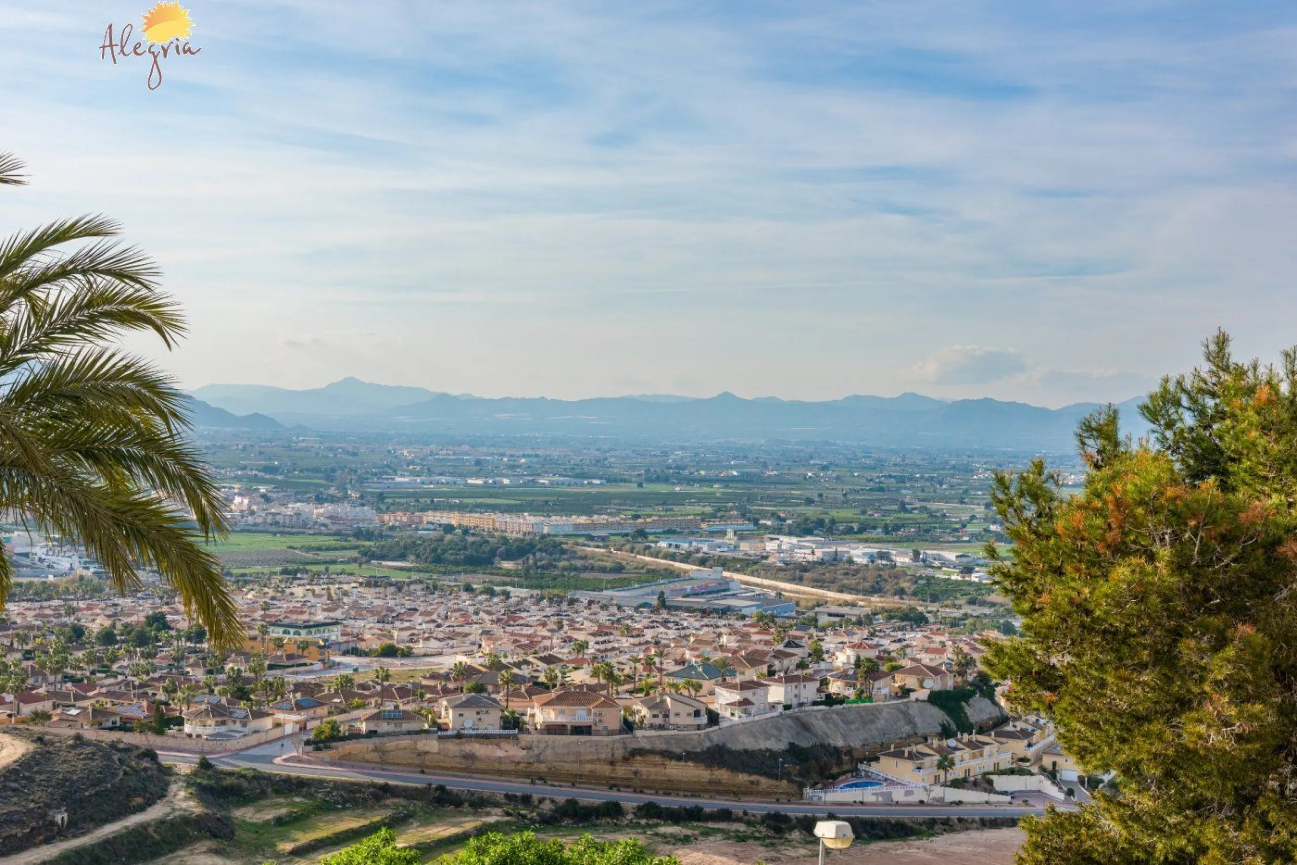 Ático único de 170m2 con vistas panorámicas en Ciudad Quesada!