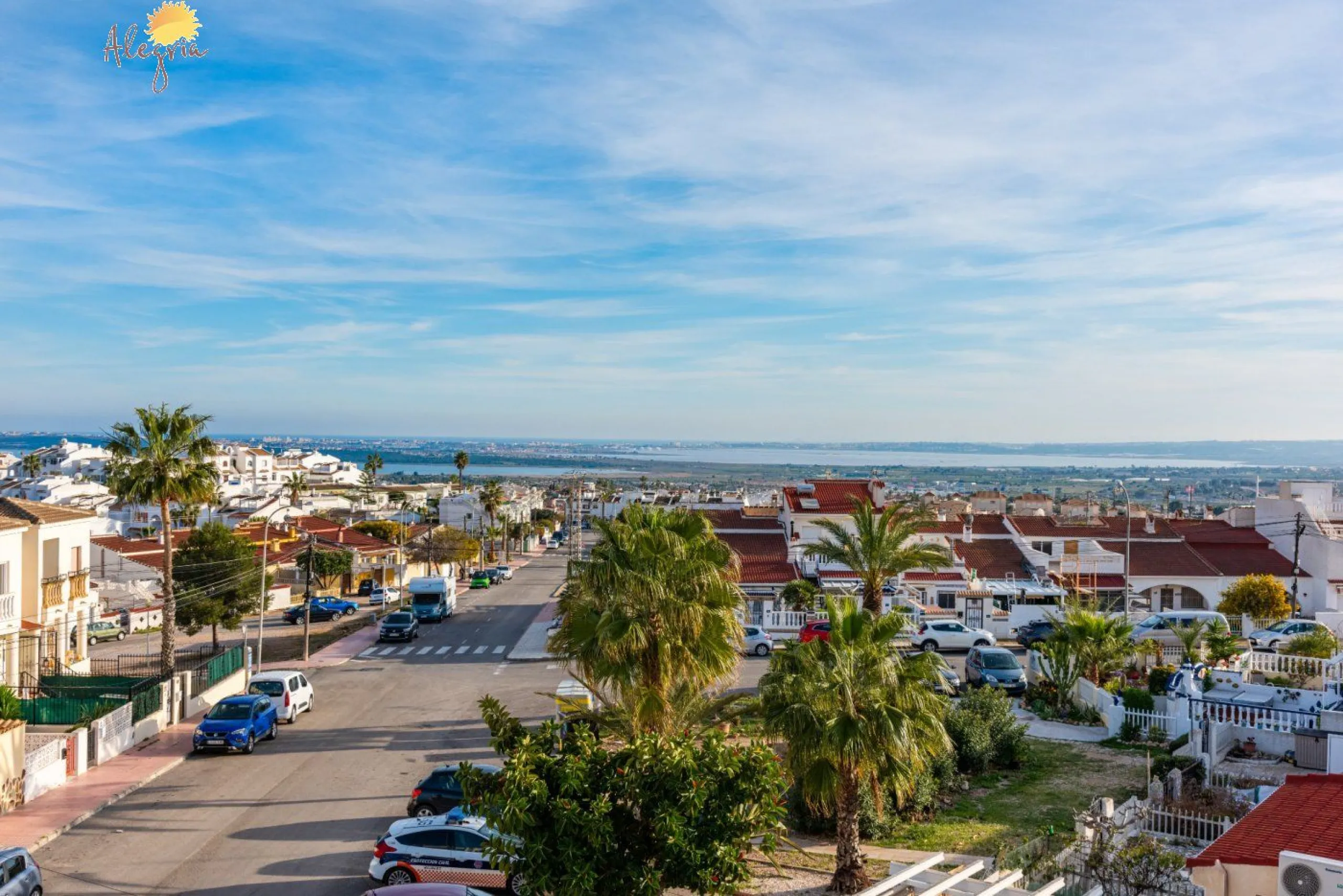 Ático único de 170m2 con vistas panorámicas en Ciudad Quesada!