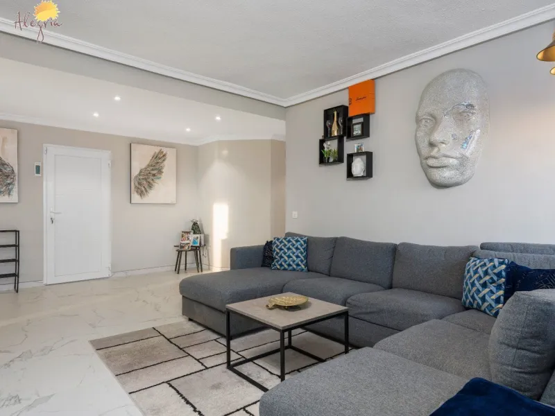 Ático único de 170m2 con vistas panorámicas en Ciudad Quesada!