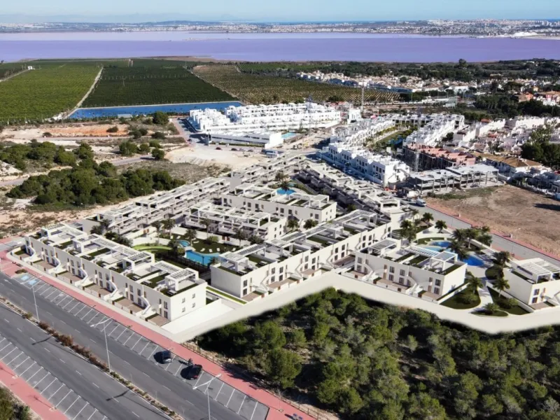 RESIDENCIAL DE OBRA NUEVA CONSTRUCCIÓN DE APARTAMENTOS BUNGALOW EN LOS BALCONES