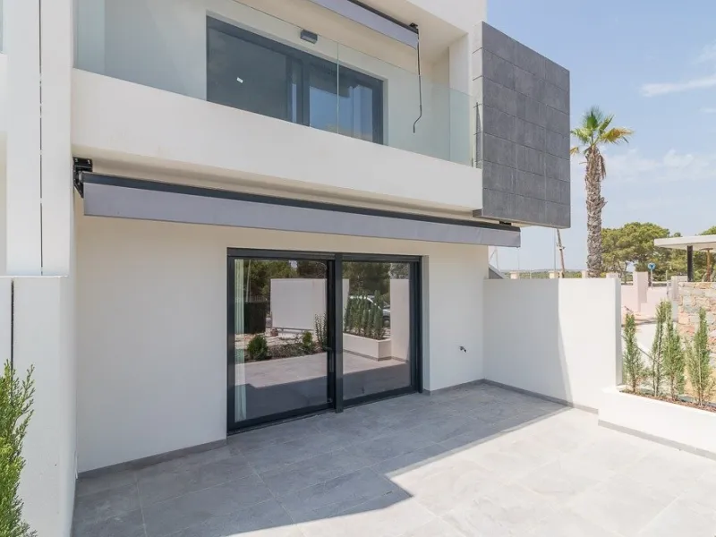Nuevo conjunto residencial en Los Balcones (Torrevieja)
