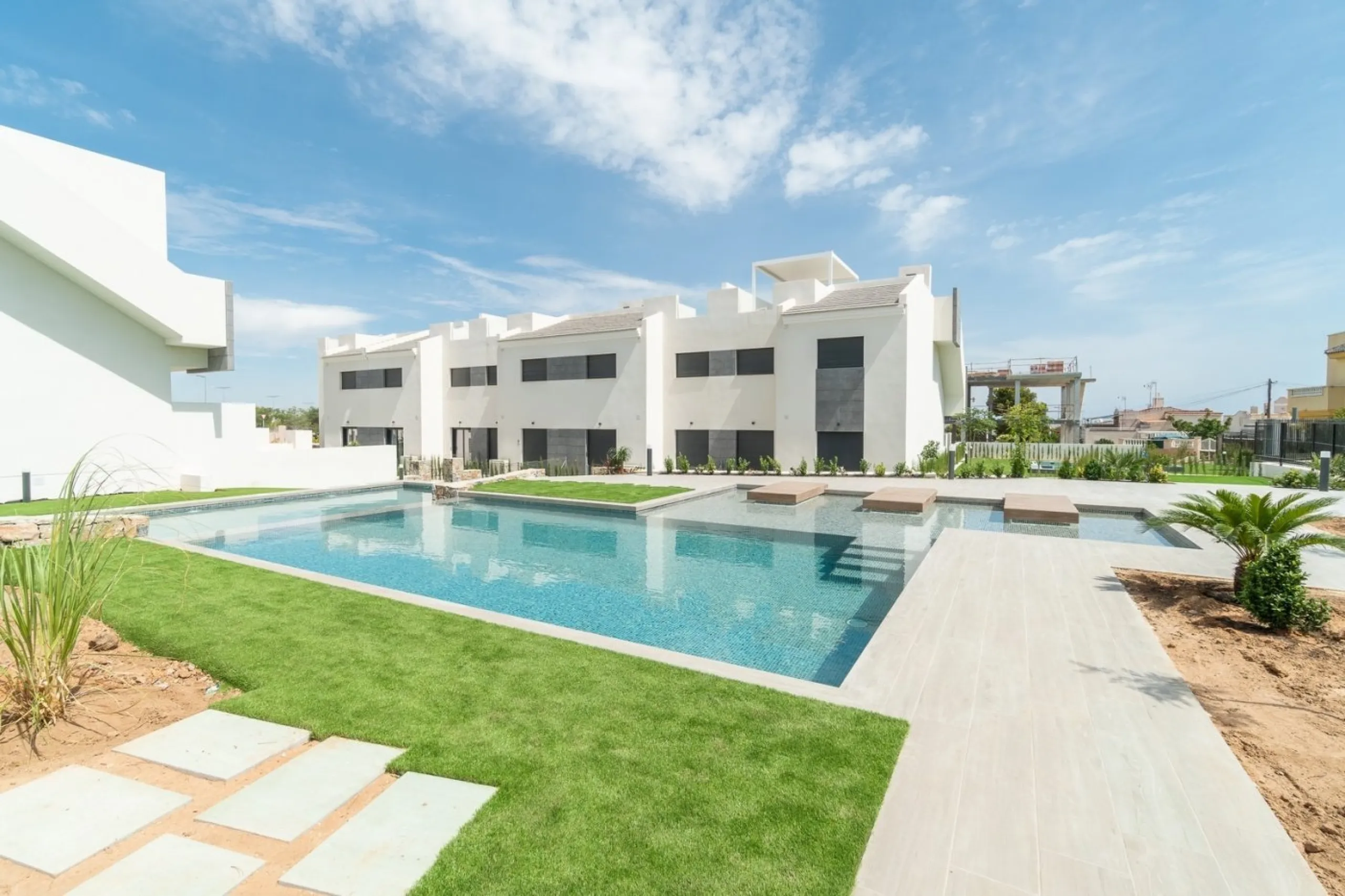 Nuevo conjunto residencial en Los Balcones (Torrevieja)